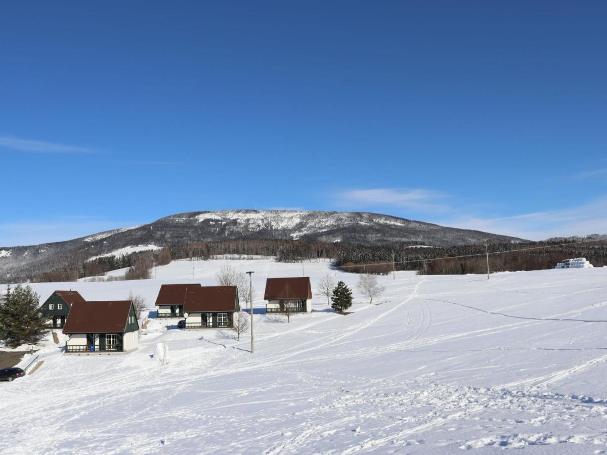 Holiday Home Holiday Hill 47 By Interhome Cista  Экстерьер фото