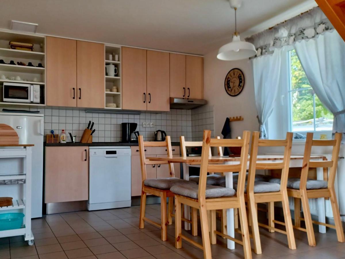Holiday Home Holiday Hill 47 By Interhome Cista  Экстерьер фото