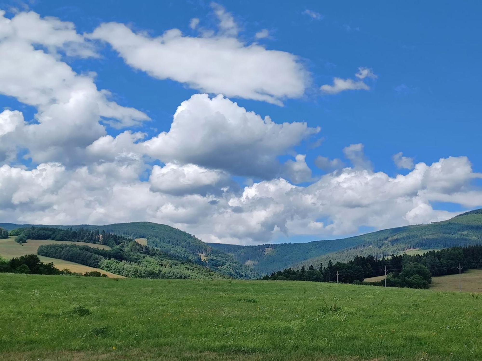 Holiday Home Holiday Hill 47 By Interhome Cista  Экстерьер фото